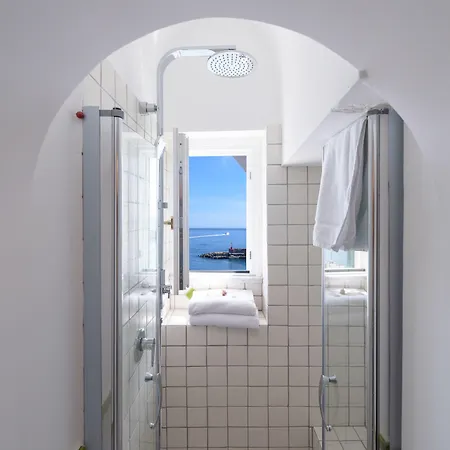 Vista D'amalfi 4*
