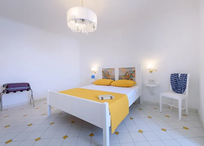 Vista D'amalfi أمالفي