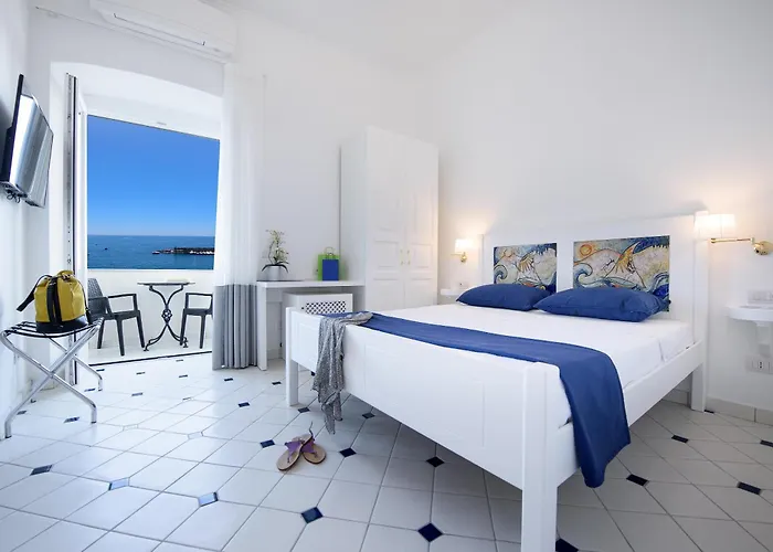 Vista D'amalfi فندق مبيت وإفطار